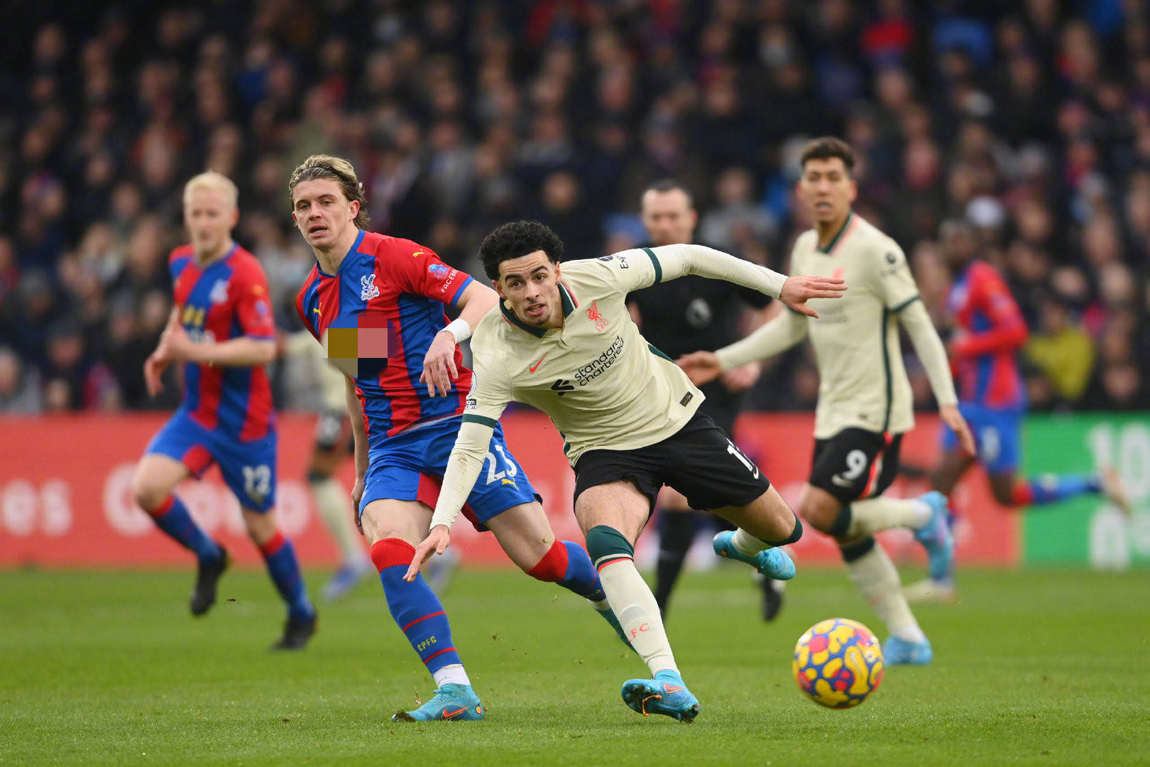 比赛中顶住 比赛中顶住