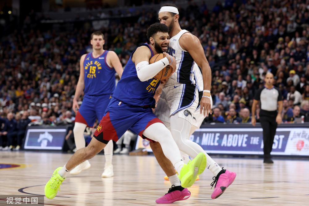 本场湖人队 本场湖人队