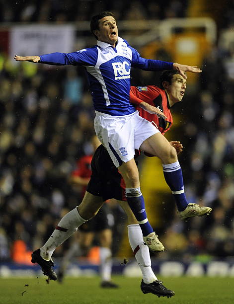 在防守中保 在防守中保