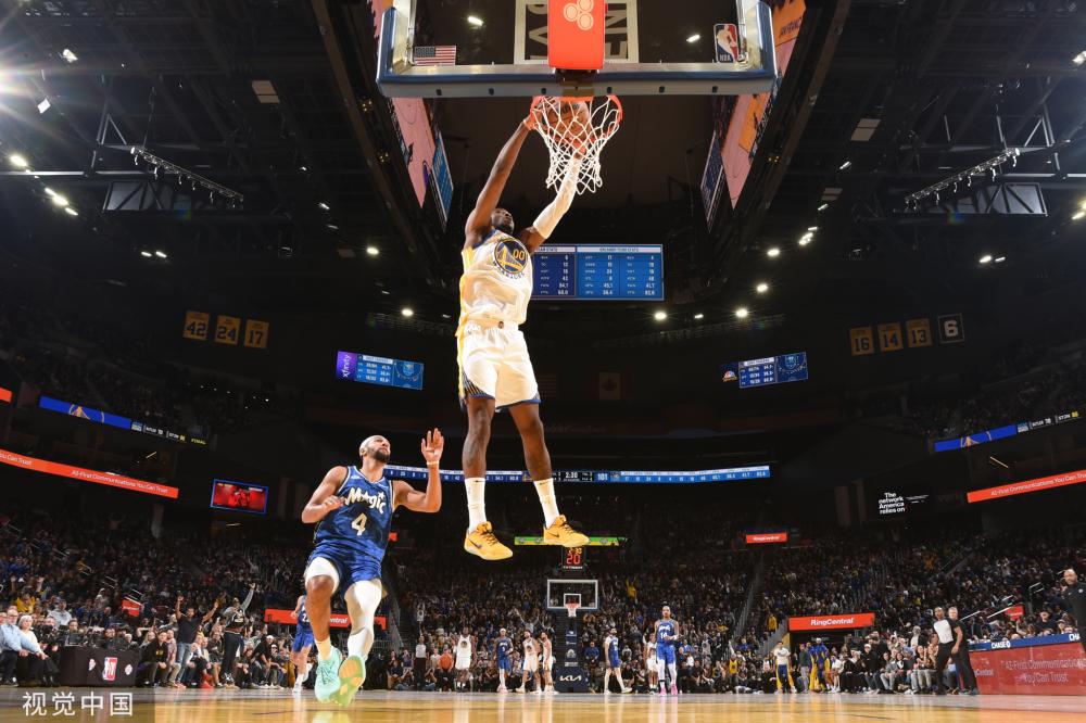 观众不仅能 观众不仅能